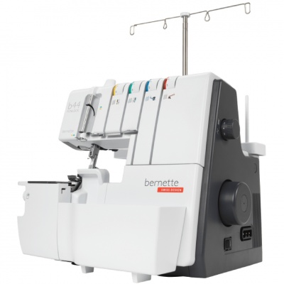 MÃ¡quina de Costura Bernette B42